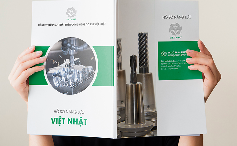 Bìa hồ sơ năng lực công ty cơ khí Việt Nhật (Nguồn: Internet)